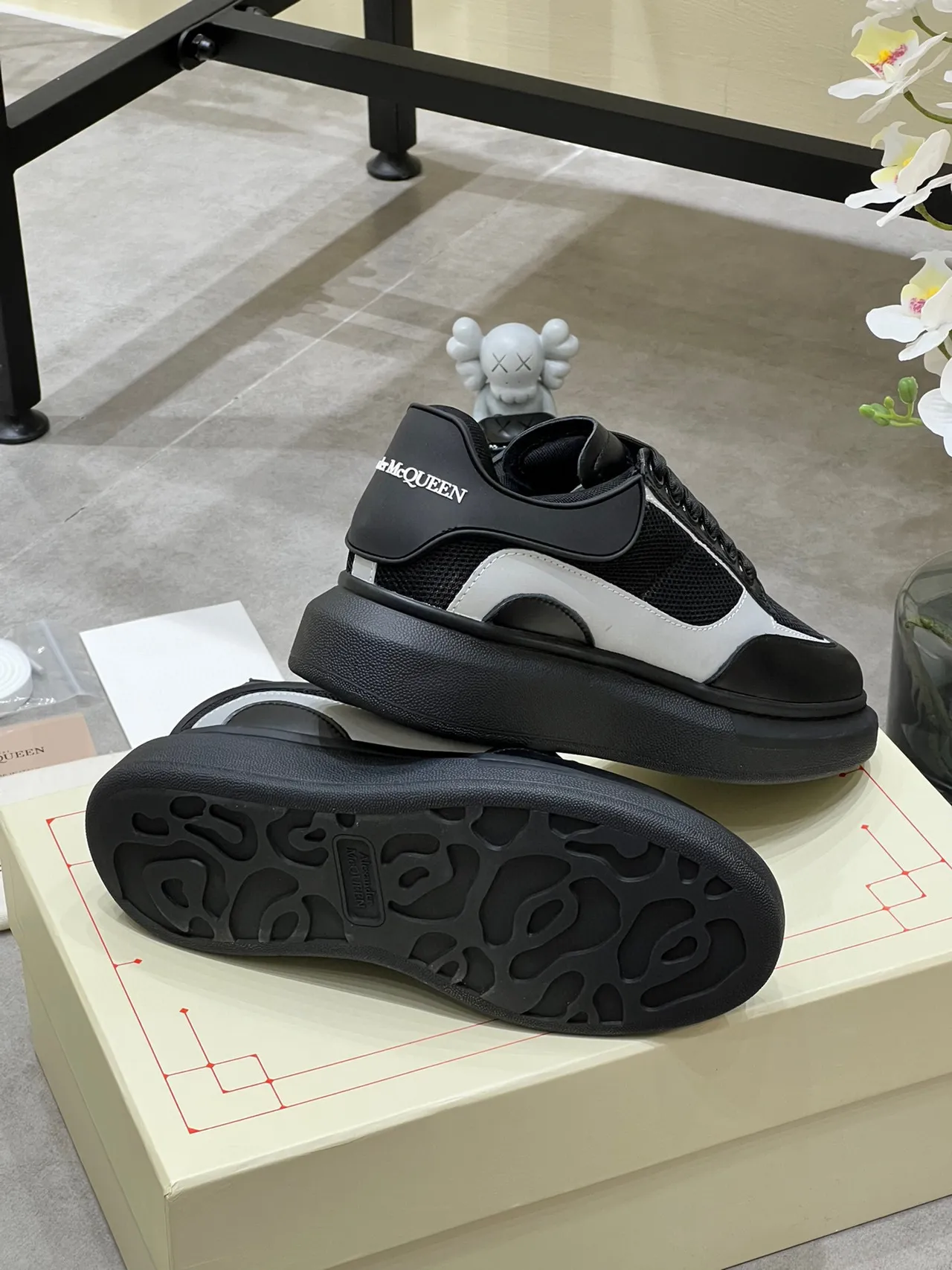 Alexander McQueen Oversized Sneaker Black and Silver Lifestyle Sneakers 2