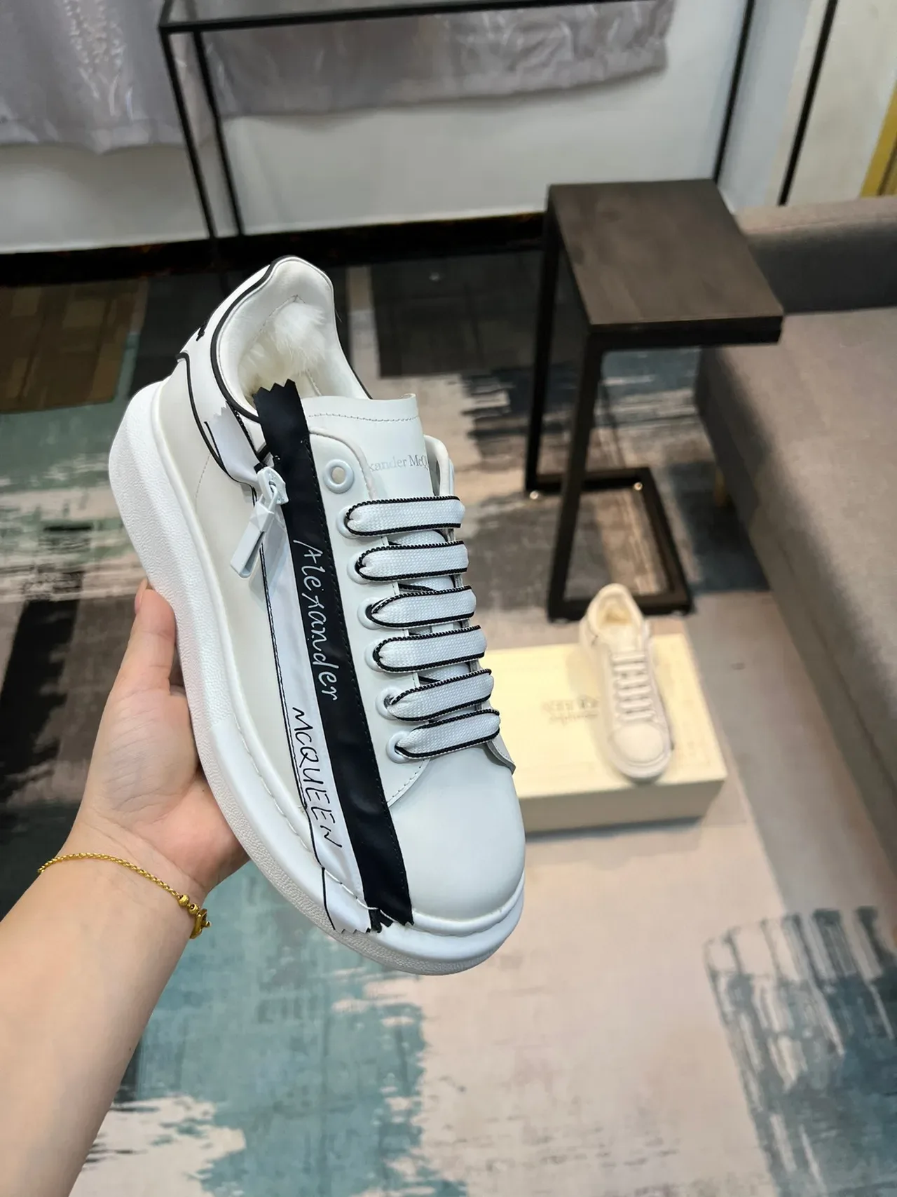 Alexander McQueen Oversized Sneaker White Black Platform Sole Leather Upper Lifestyle Sneakers 6