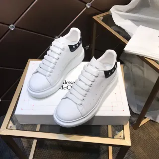 Alexander McQueen Oversized Sneaker White Black Platform Sole Leather Upper Lifestyle Sneakers