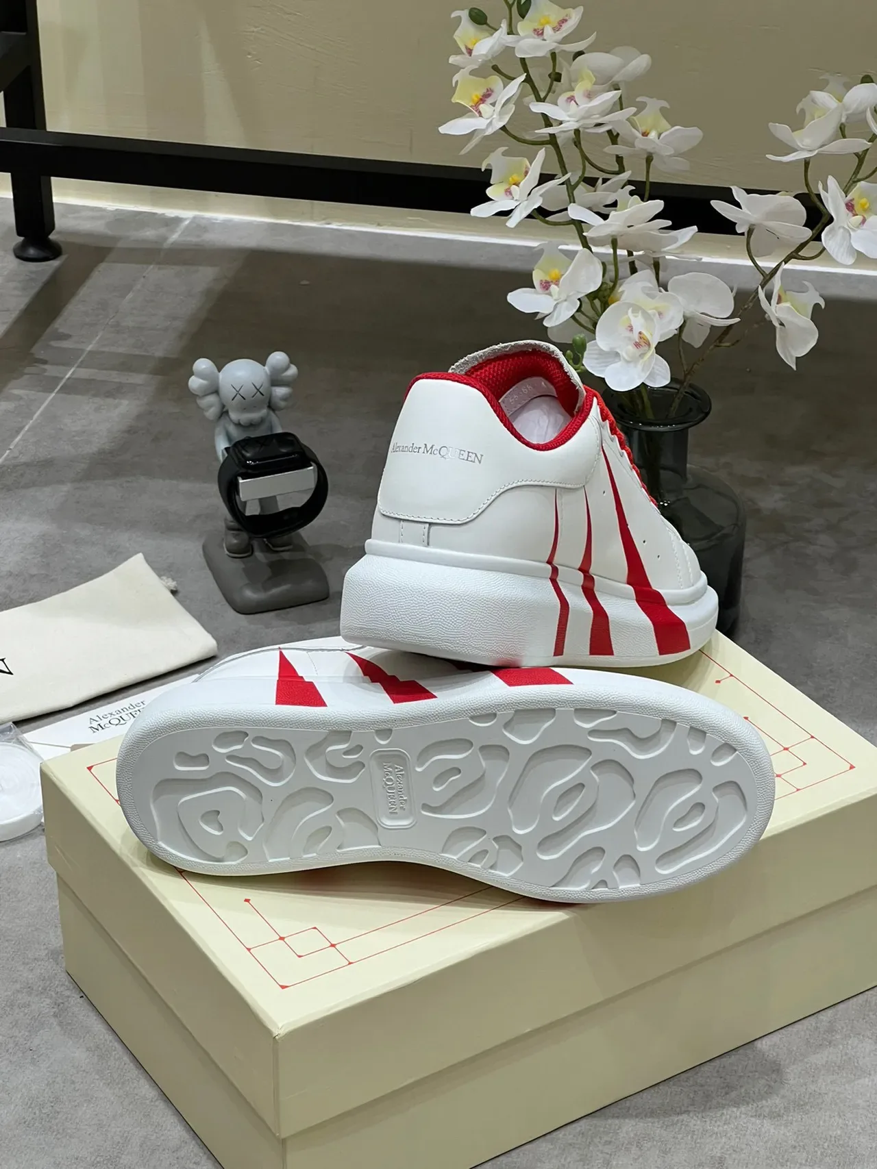Alexander McQueen White Red Platform Sole Diagonal Stripes Lifestyle Sneakers 2