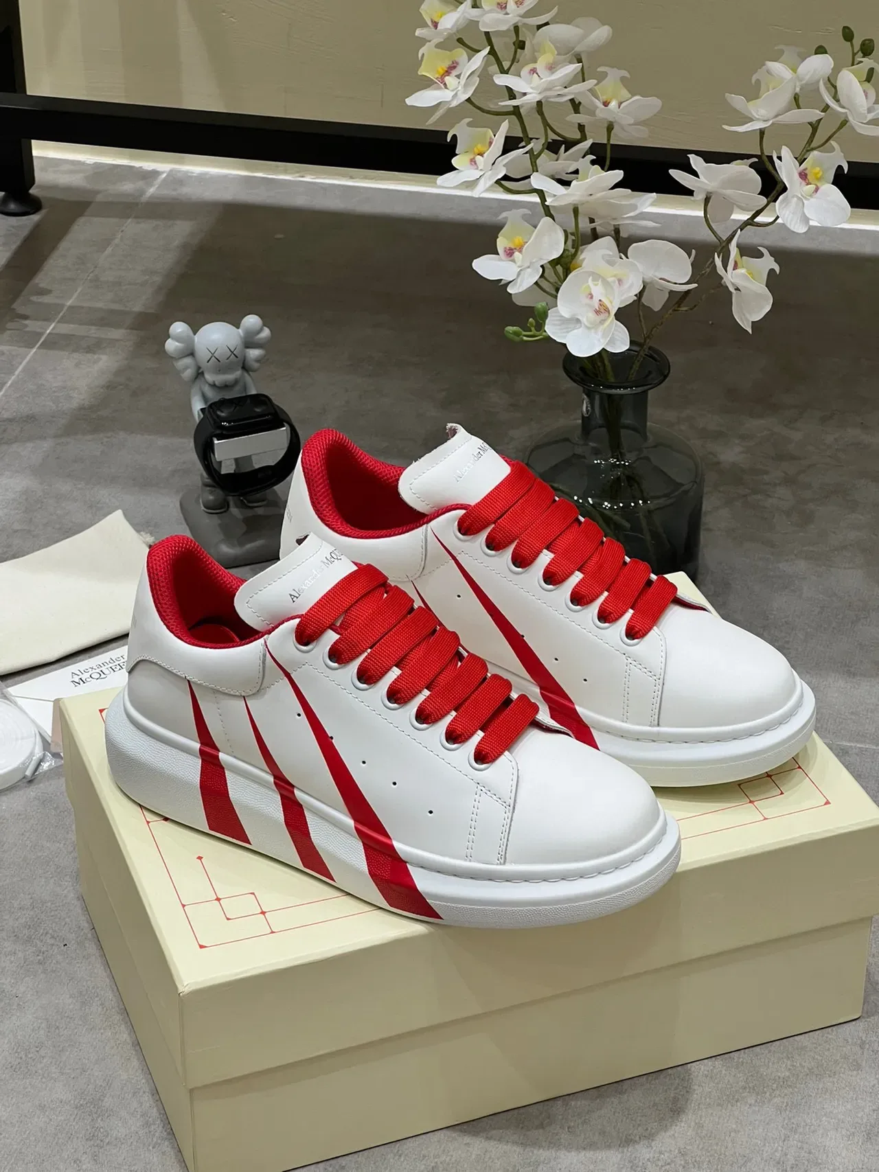 Alexander McQueen White Red Platform Sole Diagonal Stripes Lifestyle Sneakers 9