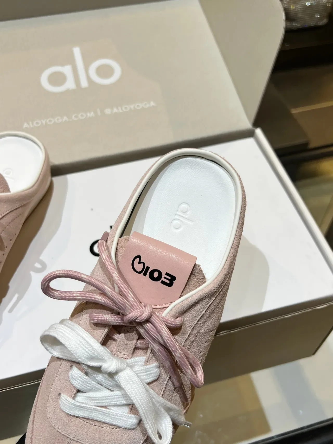 Alo Pink White Suede Upper Dual-Tone Laces Sneakers 4