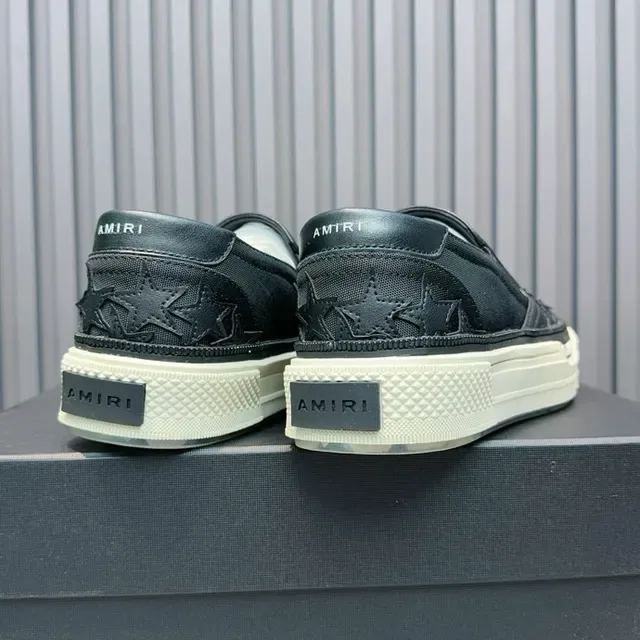 Amiri MA Court Slip-On Chaussures Lifestyle Noir Étoilé Brodé 6