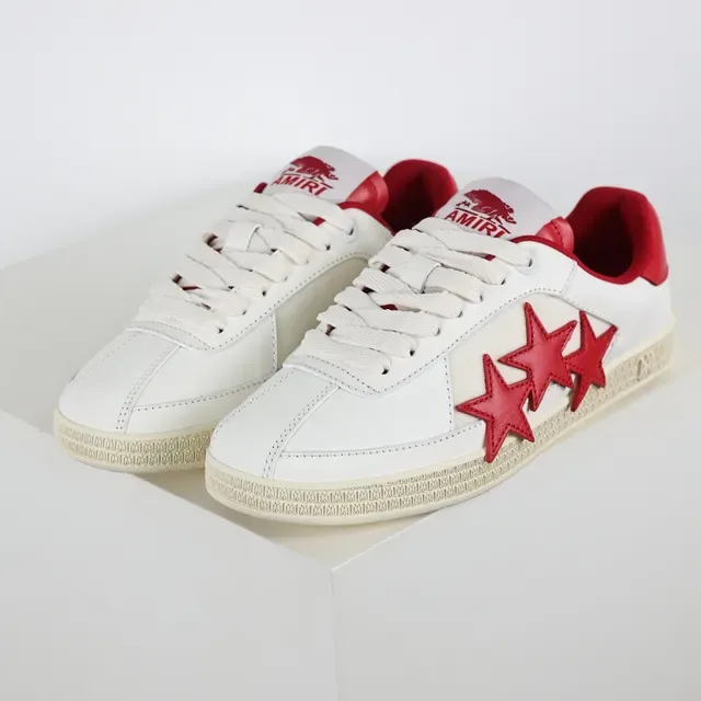 Amiri MA Court sneakers lifestyle blanc et rouge étoile 2