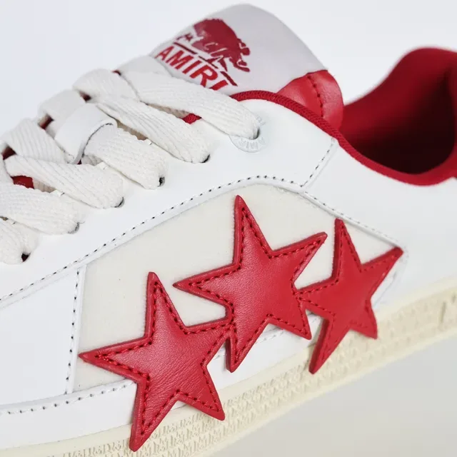 Amiri MA Court sneakers lifestyle blanc et rouge étoile 6