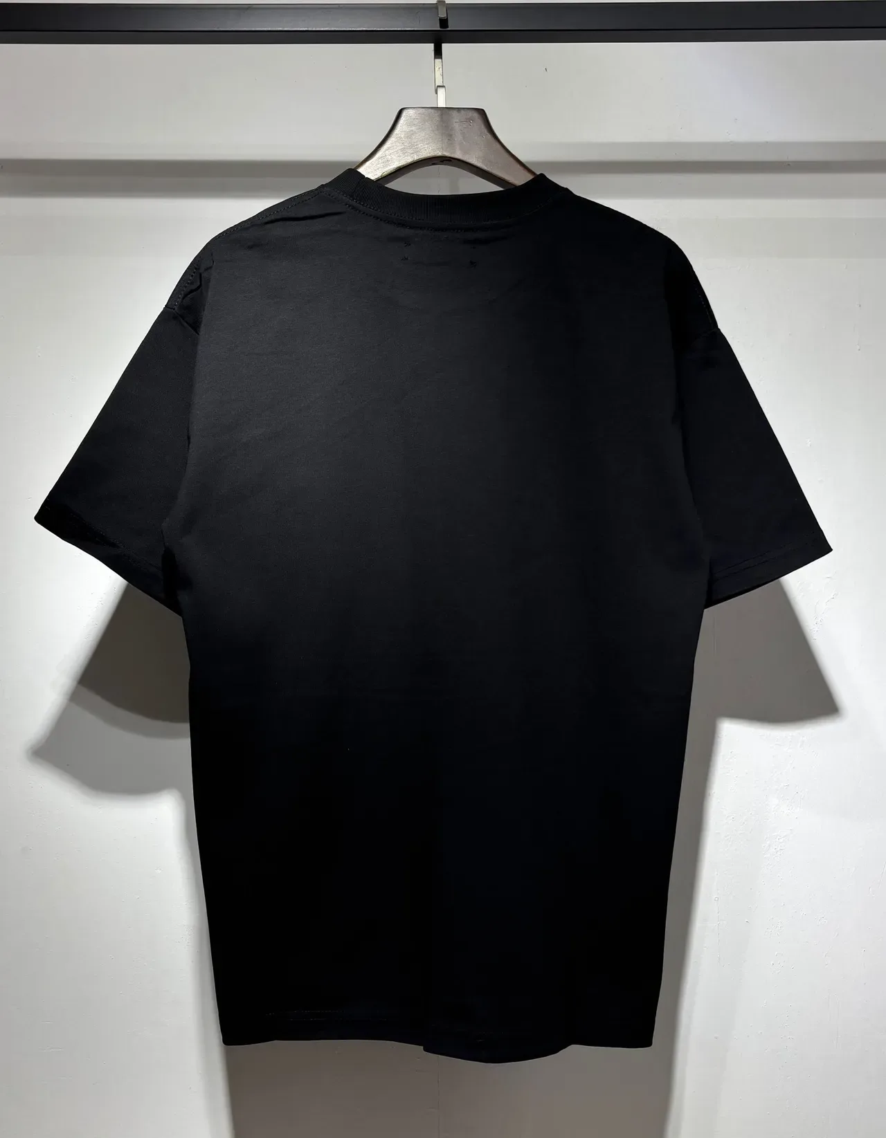 Amiri Oval Logo Graphic T-Shirt 2