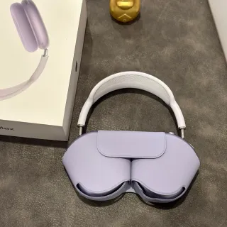 Apple AirPods Max Lavender Over-ear Headphones