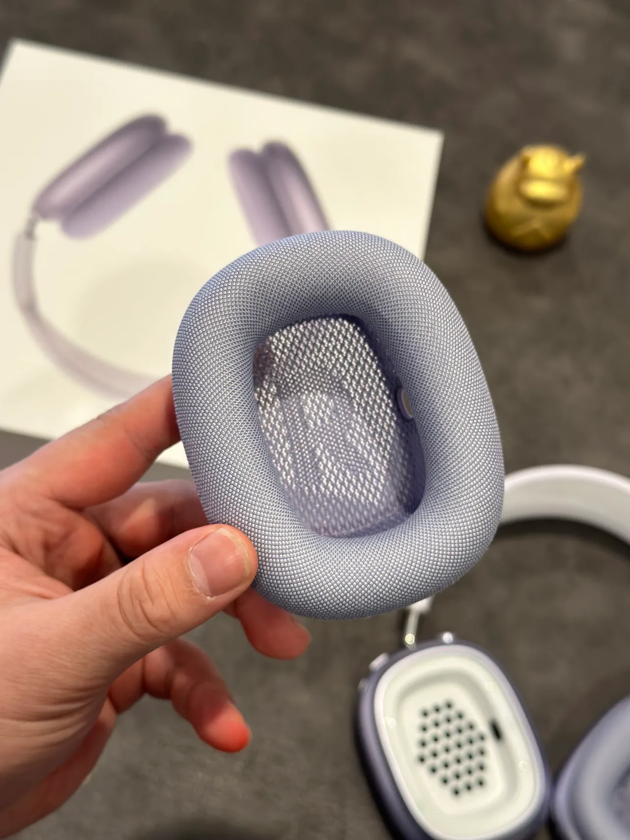 Apple AirPods Max Lavender Over-ear Headphones 7