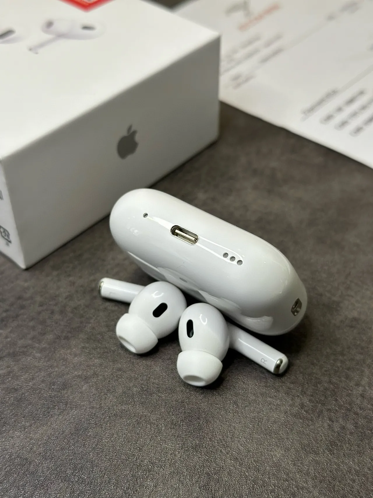 Apple AirPods Pro White Compact Stem Design Silicone Ear Tips TWS Earbuds 9
