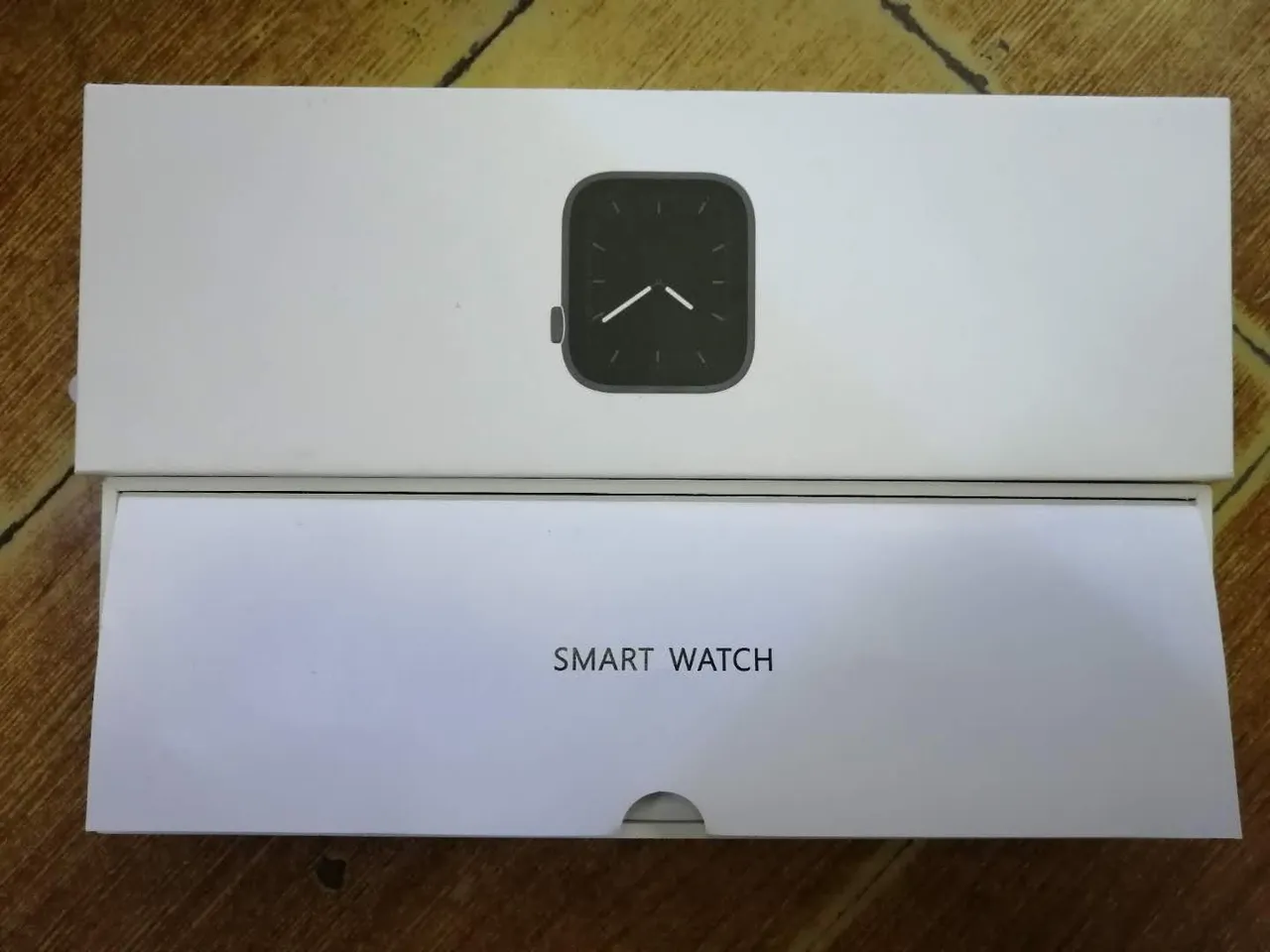 Apple Watch Gray Black Rectangular Display Digital Crown Control Sports Watch 5