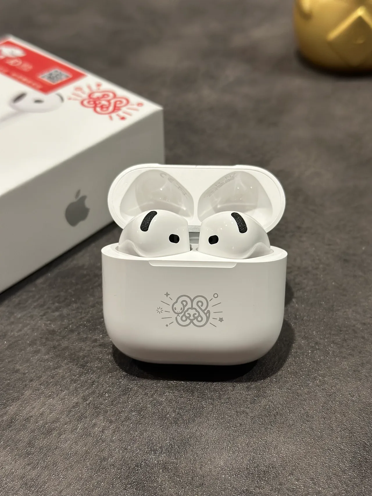 Apple White Black Stem-Style Open-Fit TWS Earbuds 6