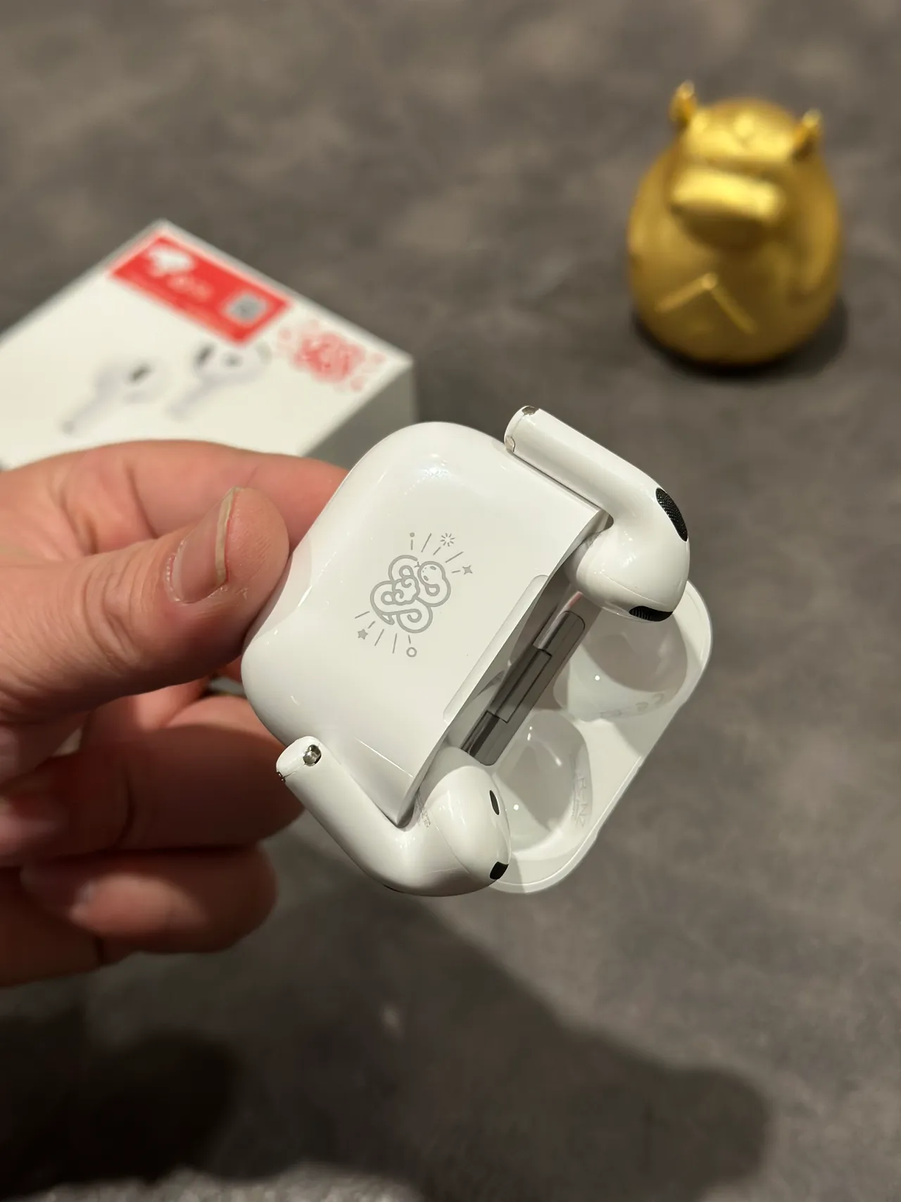 Apple White Black Stem-Style Open-Fit TWS Earbuds 12