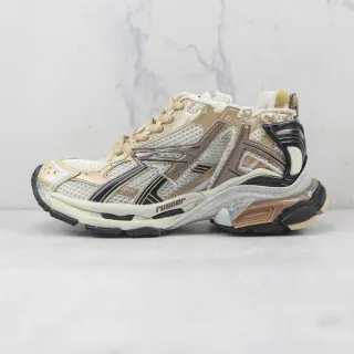 ASICS حذاء رياضي بيج أسود شبكة وطبقة تركيبية مبنية منحوتة كثافة متعددة وسط كعب أحذية رياضية