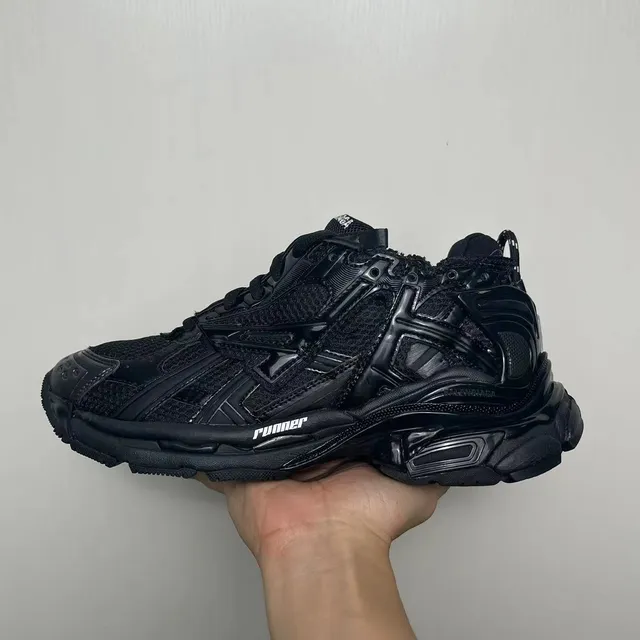 ASICS Black Midsole Chunky Sneakers 2