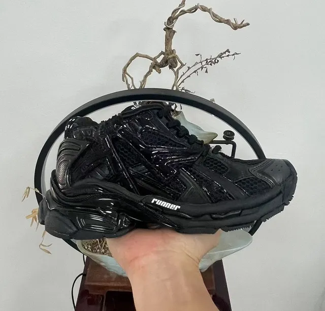 ASICS Black Midsole Chunky Sneakers 3