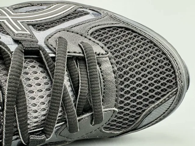 ASICS Black Silver Chunky Sculpted Midsole Mesh And Synthetic Overlay Upper Sneakers 3