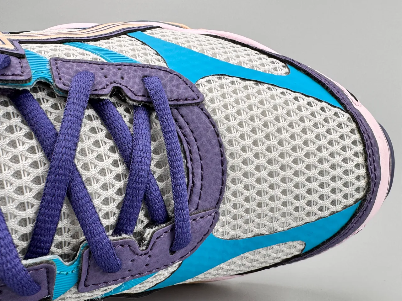 ASICS Gel-Cumulus 16 violet turquoise rose chaussures de course 2