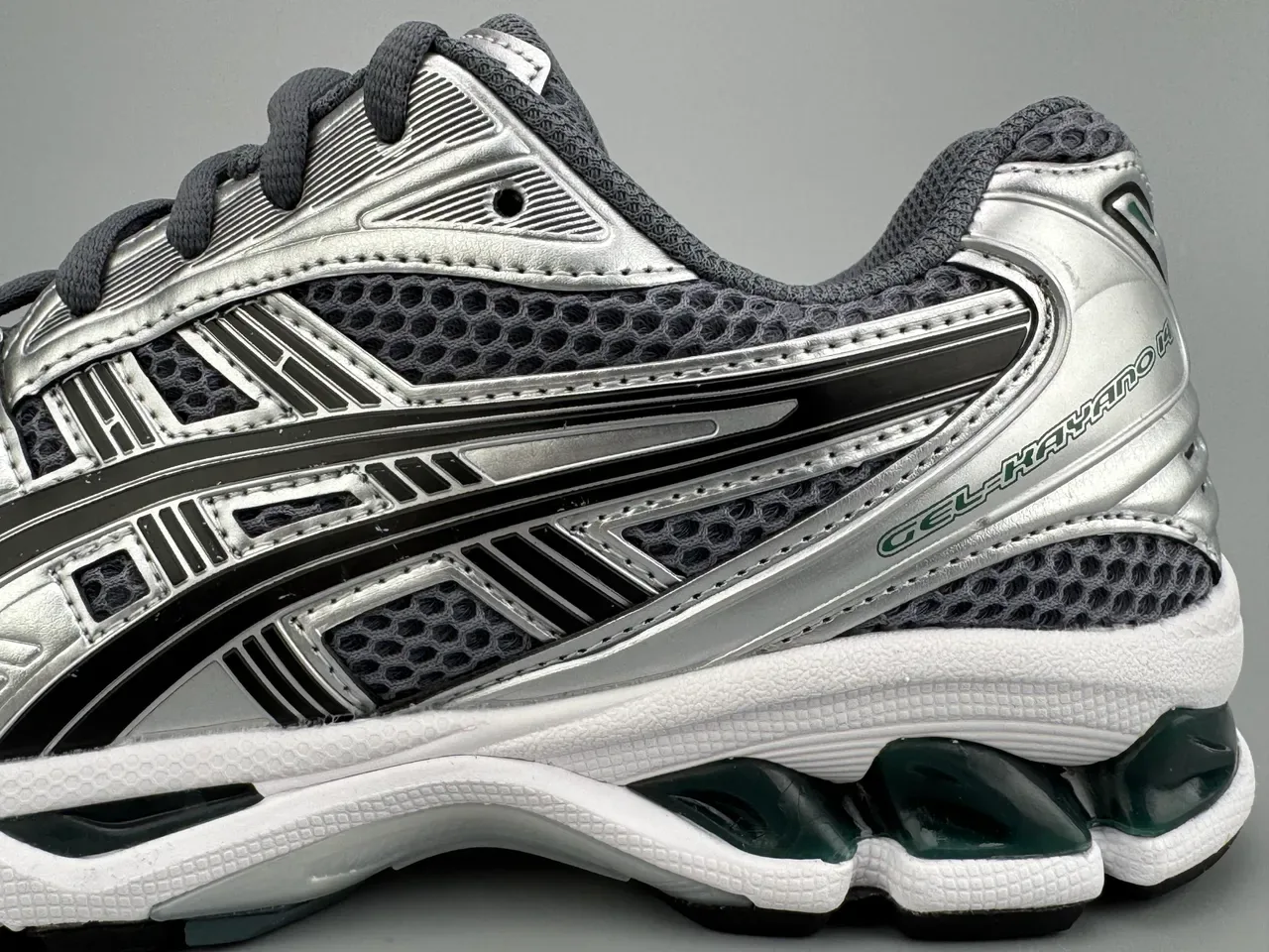 ASICS Gel-Kayano Silver Black White Running Shoes 3
