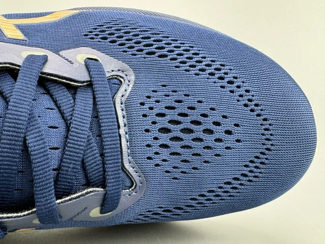 Tênis Running ASICS Navy Gold Mesh Engineered Upper Tiger Stripe Logo 3