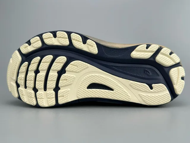 Tênis Running ASICS Navy Gold Mesh Engineered Upper Tiger Stripe Logo 5