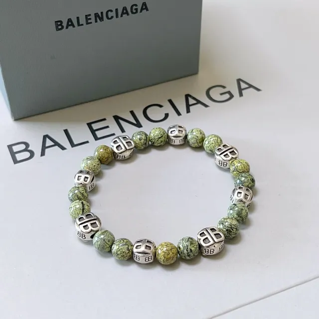 Balenciaga BB Bead Bracelet Pulseira de pedra marmoreada verde e metal de tom prateado 3