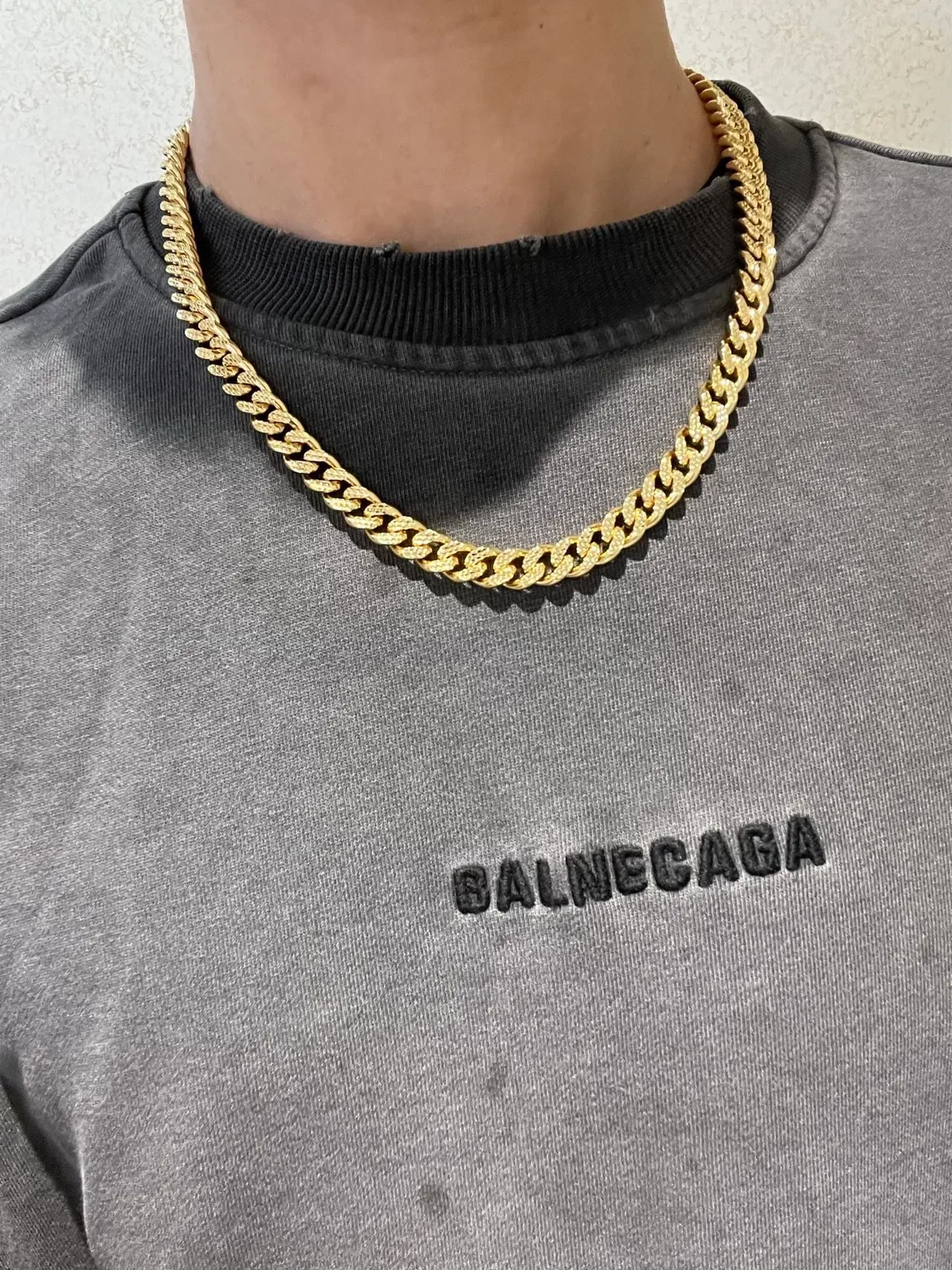 Balenciaga BB Chain Corrente de Ouro Grossa Curb Com Fecho Logo Colar 8