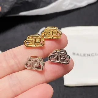 Balenciaga BB Oro y Plata Interlocking Monogram Pendientes de Metal Abierto