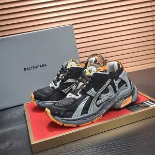 Balenciaga Zapatillas Chunky Negros Naranjas Oversized Volumen Superposiciones Sintéticas
