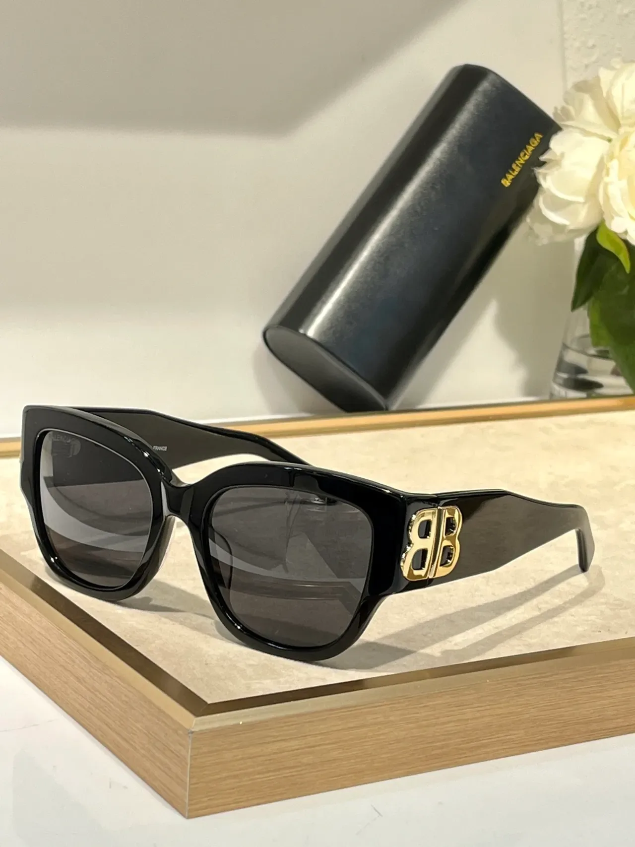 Balenciaga Le Cagole Coral Pink Gold Logo Sunglasses 6
