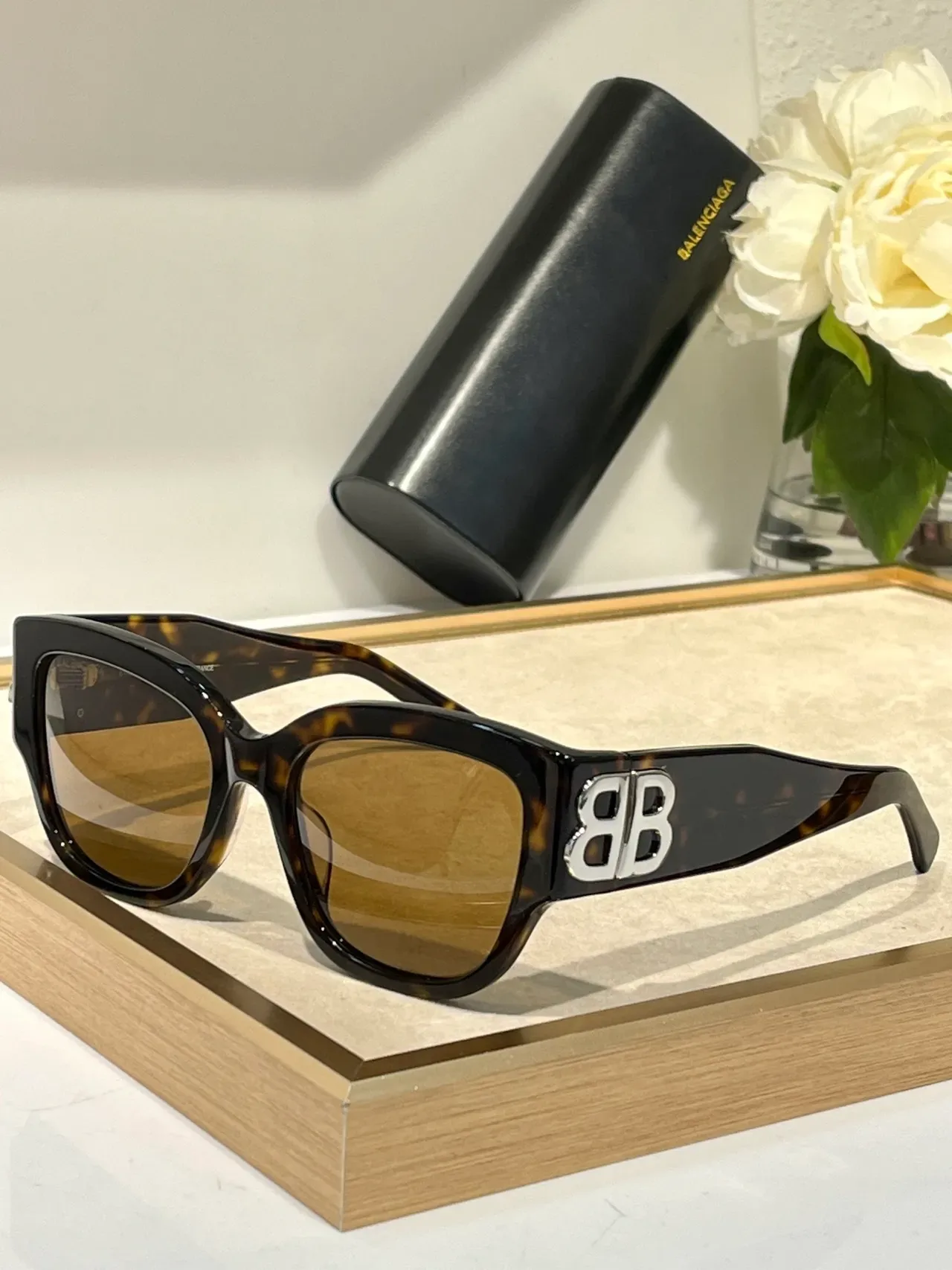 Balenciaga Le Cagole Coral Pink Gold Logo Sunglasses 7