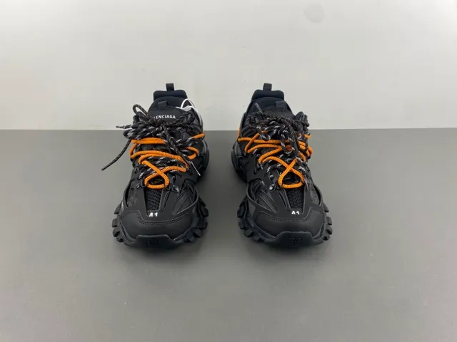 Balenciaga Runner Sola preta laranja Malha e sobreposição sintética Tênis chunky 11