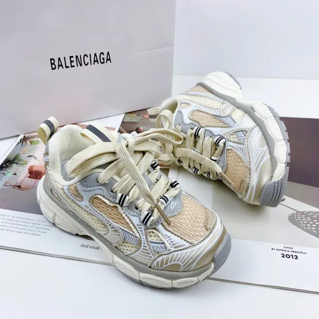 Balenciaga Runner Rice Apricot Chunky Sneakers 17