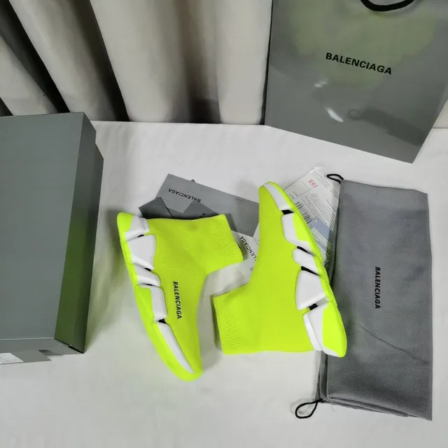 Balenciaga Speed Trainer Neon Lime tênis lifestyle 5