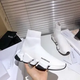 Balenciaga Speed Trainer حذاء رياضي أبيض وأسود للأسلوب الحياتي