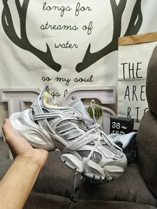 Balenciaga Track ধূসর হলুদ বড় সোল কেজ স্ট্র্যাপ ওভারলে মোটা স্নিকার 5