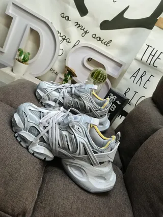 Balenciaga Track ধূসর হলুদ বড় সোল কেজ স্ট্র্যাপ ওভারলে মোটা স্নিকার 7