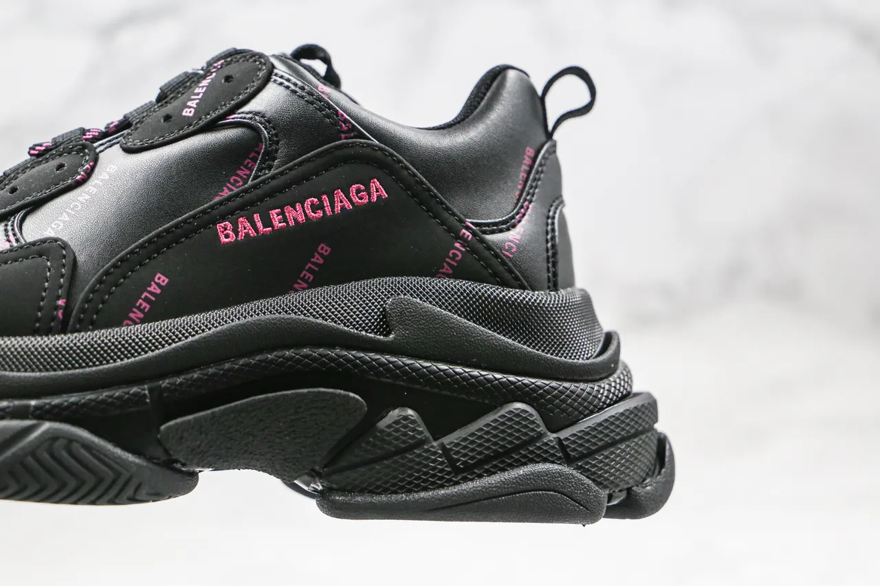 Balenciaga Triple S Black Pink silhouette oversize semelle multi-couche baskets à semelle épaisse 6