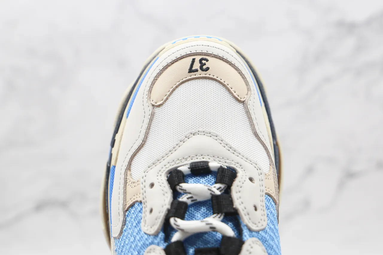 Balenciaga Triple S tênis azuis e bege chunky 5