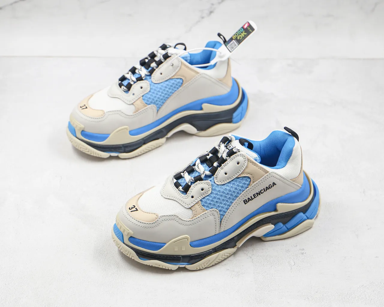 Balenciaga Triple S tênis azuis e bege chunky 7