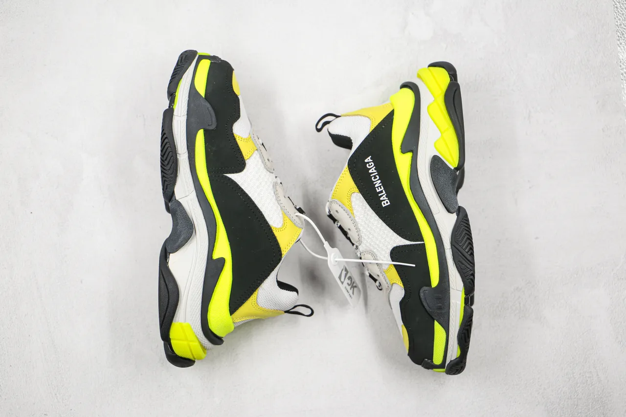 Balenciaga Triple S Tênis Chunky Amarelo Neon Preto Branco 9