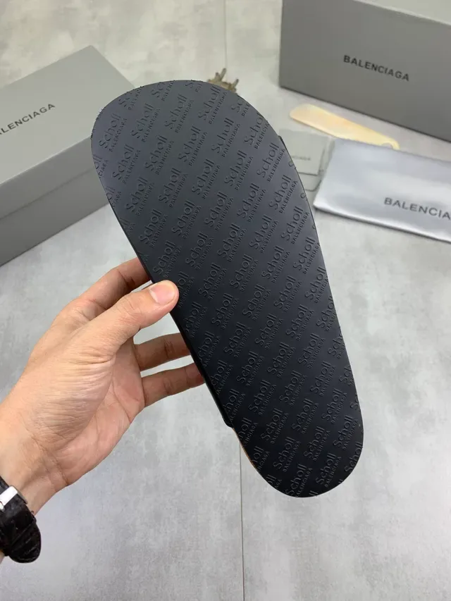 Balenciaga x Scholl Sandalias de dos tiras con hebilla 2
