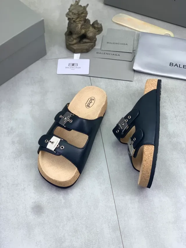 Balenciaga x Scholl Sandalias de dos tiras con hebilla 5
