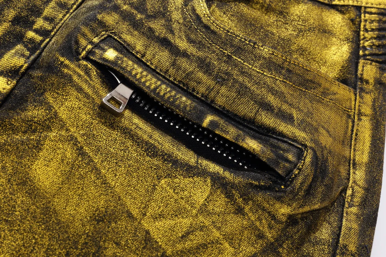 Balmain شورتات بيكر معدني ذهبي مبطن 10