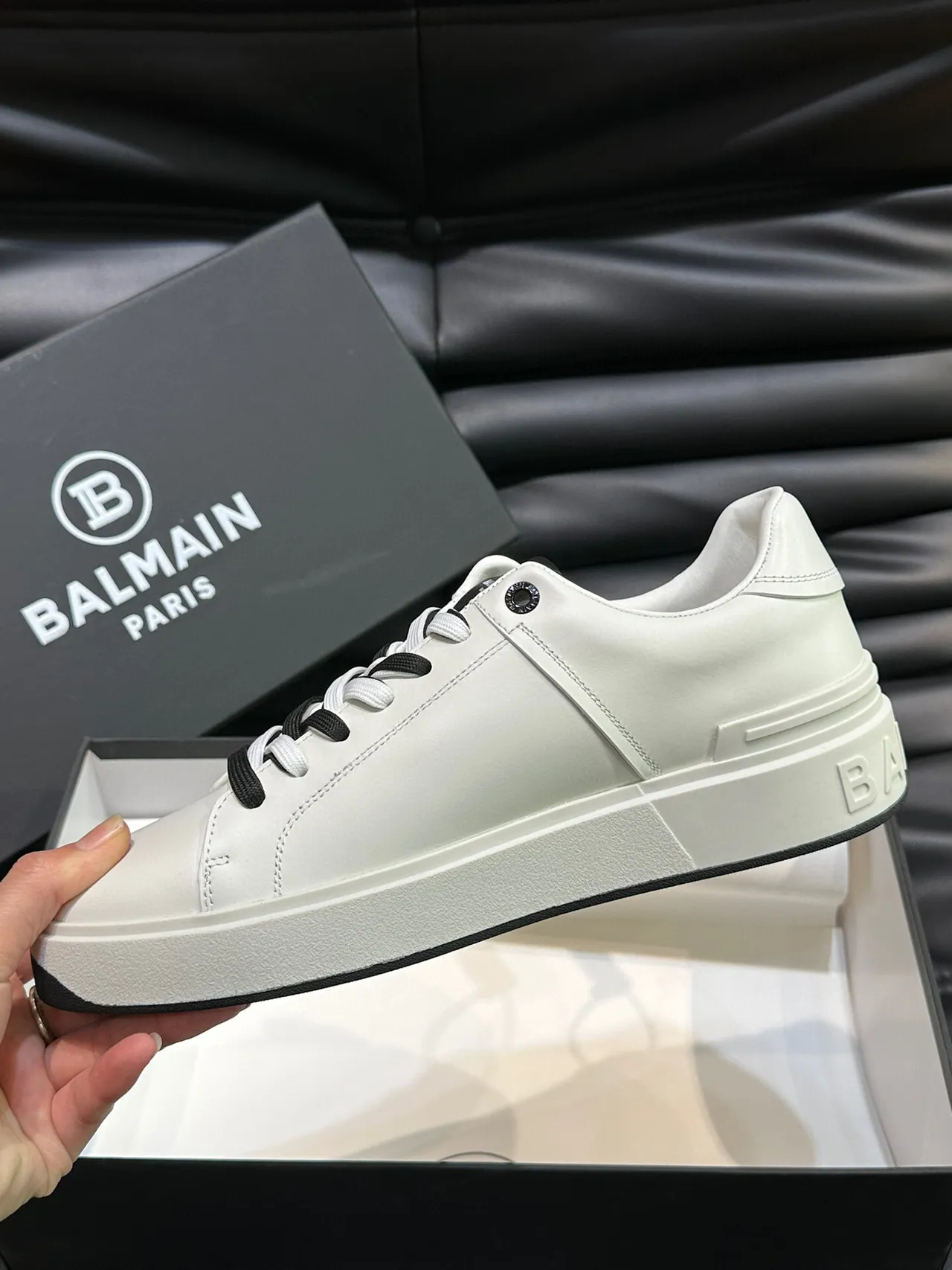 Balmain White Black Low-Top Leather Upper Lifestyle Sneakers 8