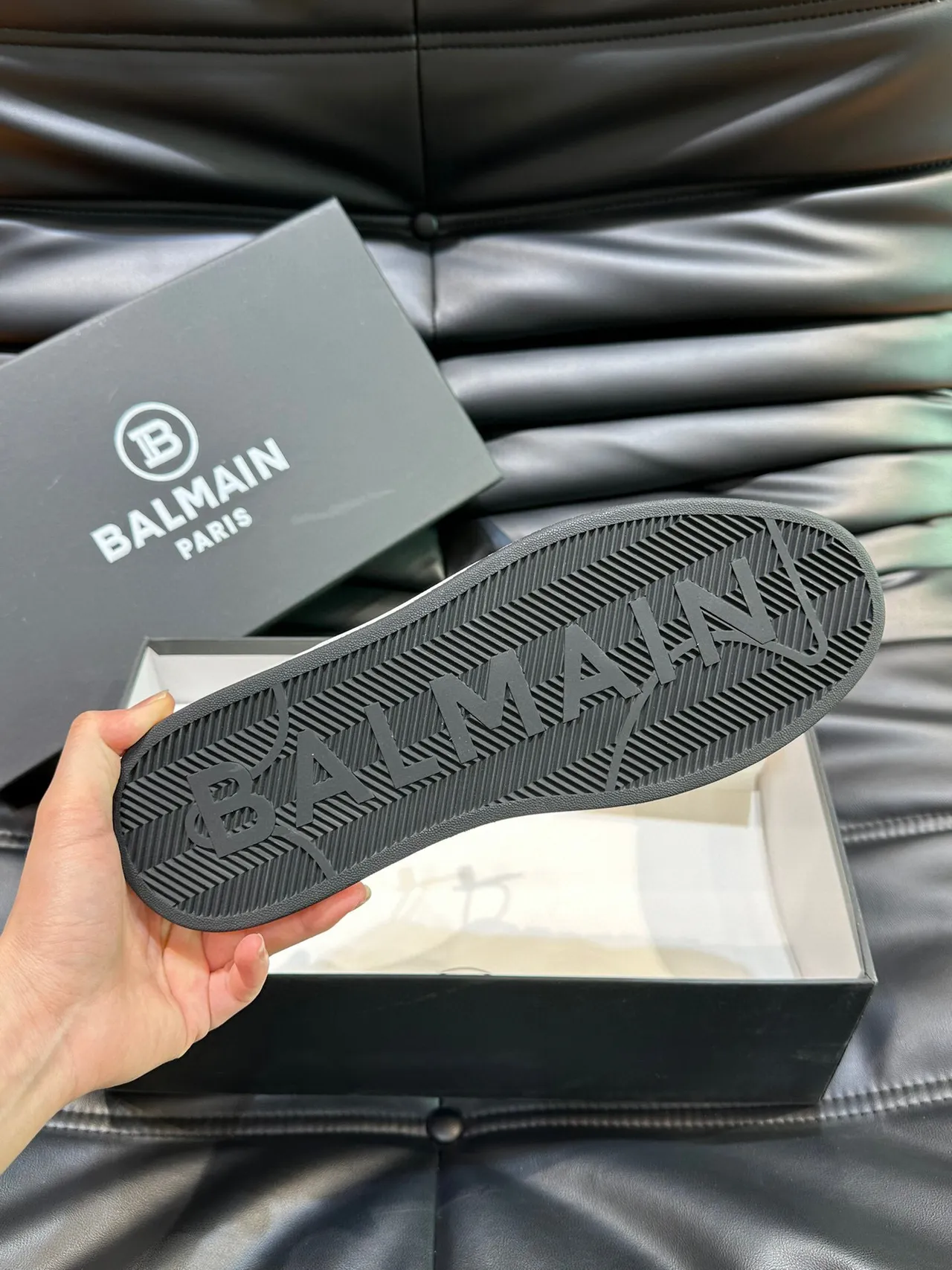 Balmain White Black Low-Top Leather Upper Lifestyle Sneakers 9