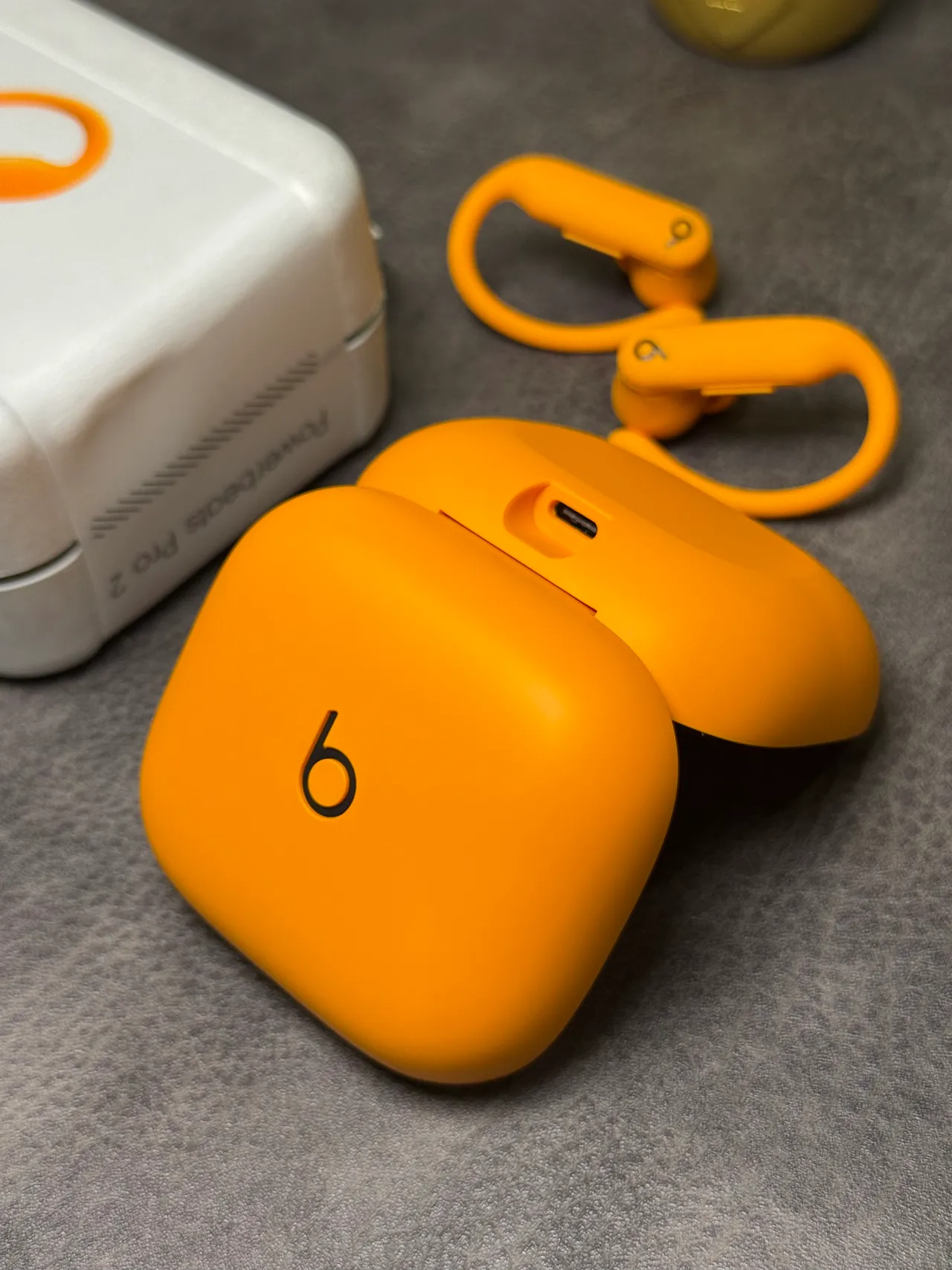 Beats Powerbeats Pro 2 Orange Sports Earphones 16