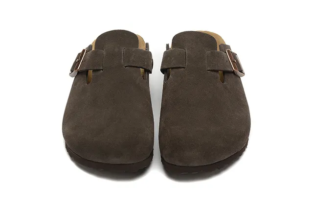 Birkenstock Arizona clog en daim marron foncé 3