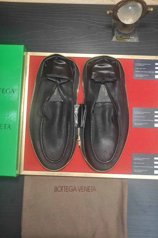 Bottega Veneta Andiamo Mocassins en Cuir Noir 5