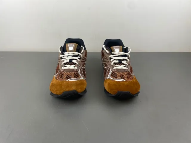 Bottega Veneta Marron Beige Tige hybride mesh-suede moulée Overlays de cage synthétique Chaussures lifestyle 11