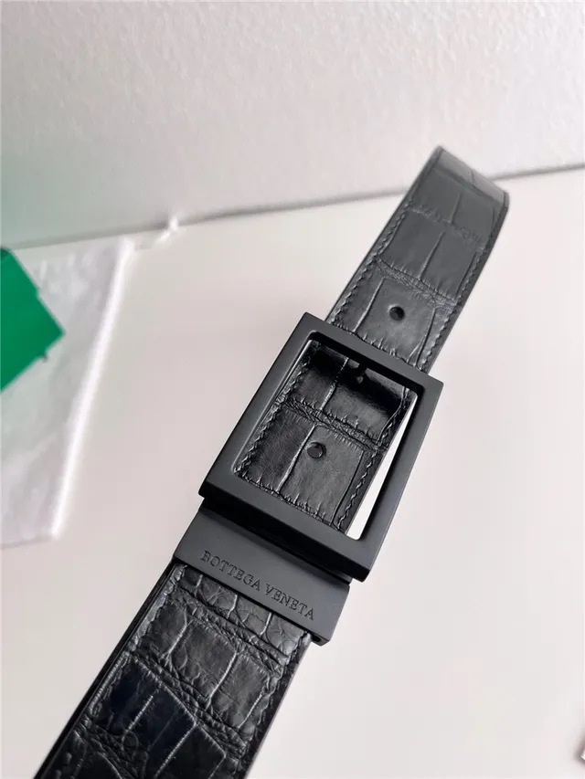 Bottega Veneta Cassette Intrecciato Cinto de couro preto e verde 3